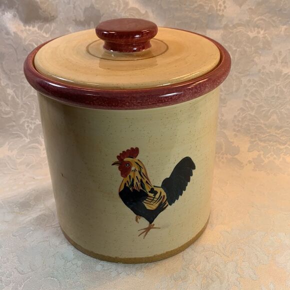 Hen Strawberry Rim 2 1/2 Quart Storage Jar Farm House Kitchen Country Crock Home - Picture 2 of 7